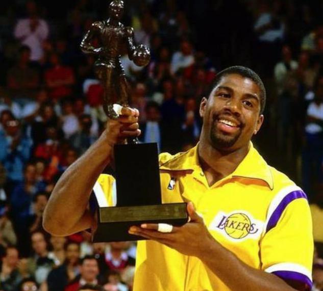 出了顽强的 出了顽强的